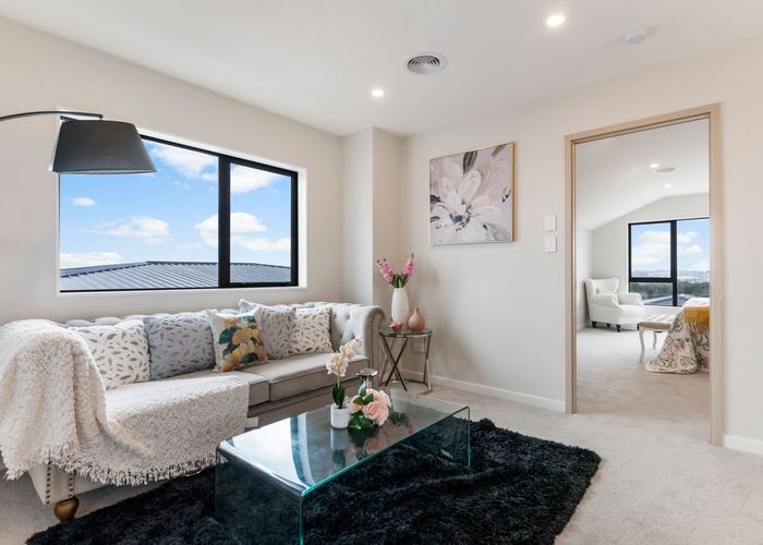  at 14 Glann Lane, Flat Bush, Manukau City, Auckland