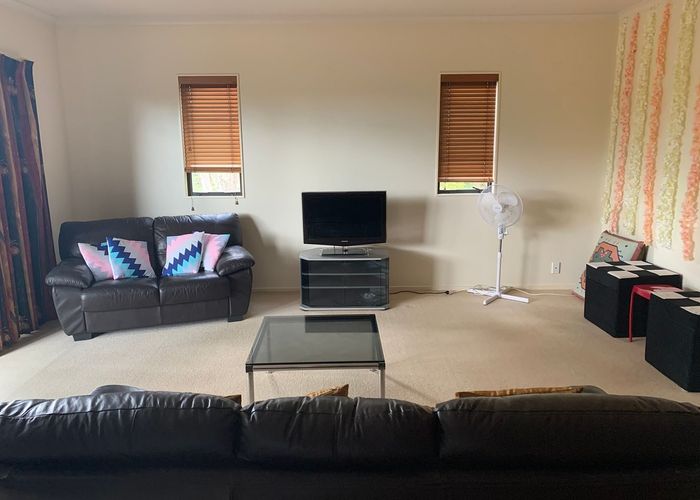  at 28 Lorikeet Place, Unsworth Heights, North Shore City, Auckland