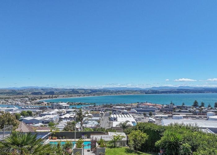  at 12 George Street, Hospital Hill, Napier, Hawke's Bay
