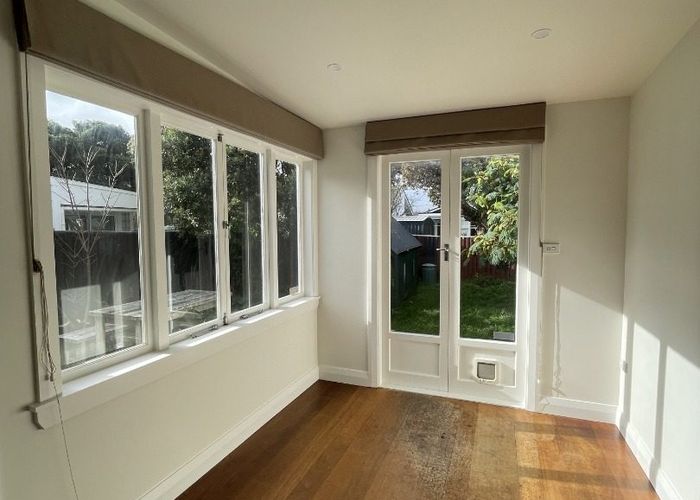  at 127 Onepu Road, Lyall Bay, Wellington, Wellington