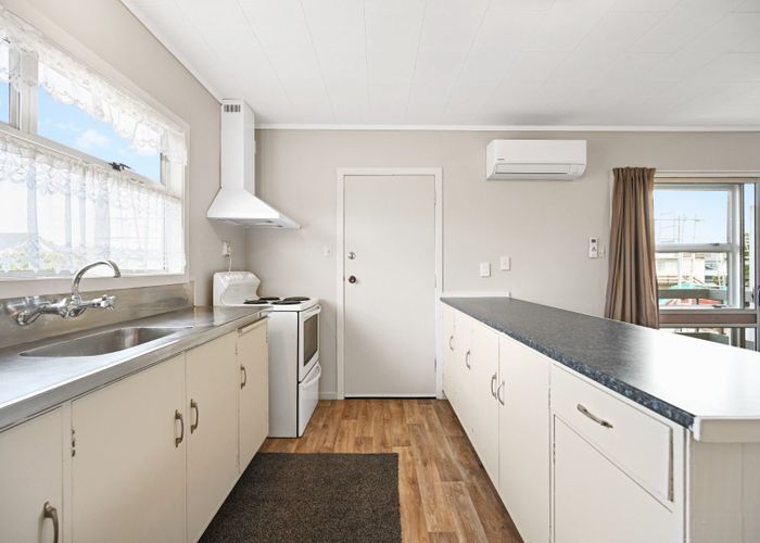  at 8/15 Coates Street, Hamilton East, Hamilton, Waikato