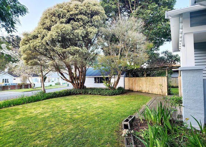  at 1 Edwin Street, Lower Hutt, Lower Hutt, Wellington