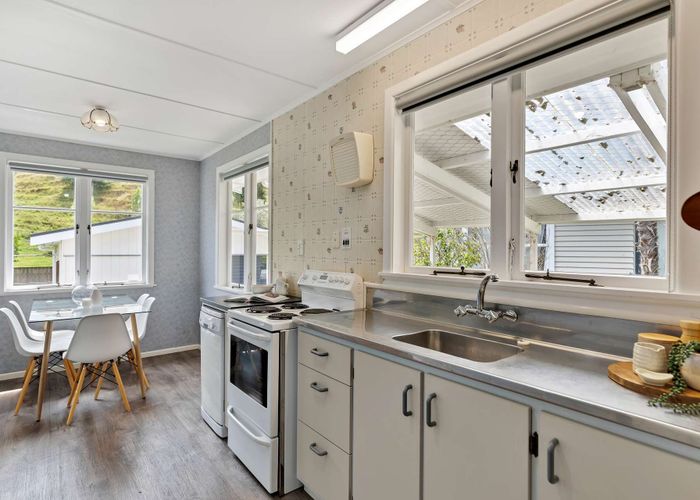 at 33 Turoa Road, Whanganui East, Whanganui