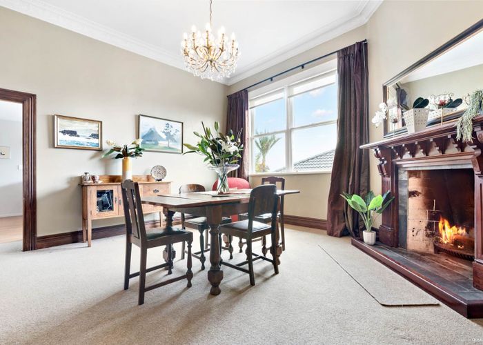  at 3 Mount Pleasant Road, Mount Eden, Auckland