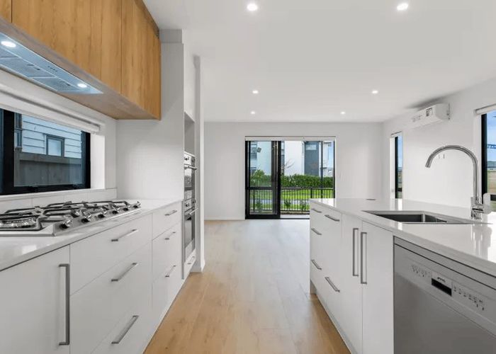  at 33 Adlam Lane, Takanini, Papakura, Auckland