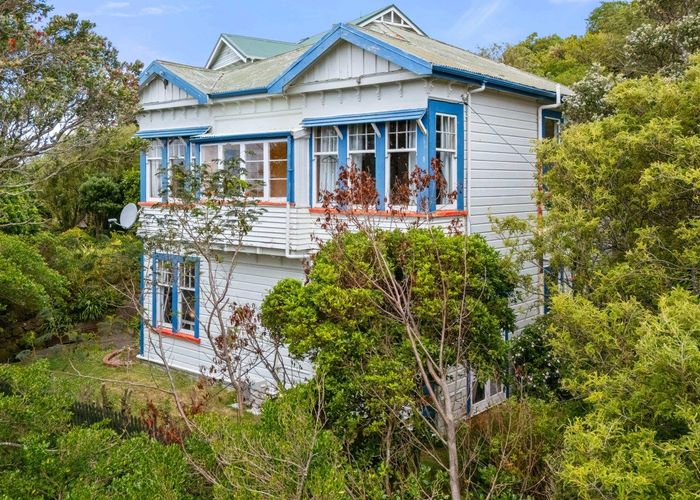  at 25 Sutherland Crescent, Melrose, Wellington, Wellington