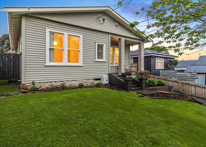  at 13 Shackleton Road, Mount Eden, Auckland