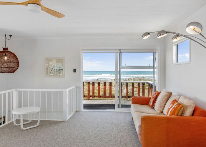  at 97 Blue Pacific Parade, Riversdale Beach