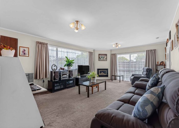  at 5 Kirrama Place, Conifer Grove, Papakura, Auckland