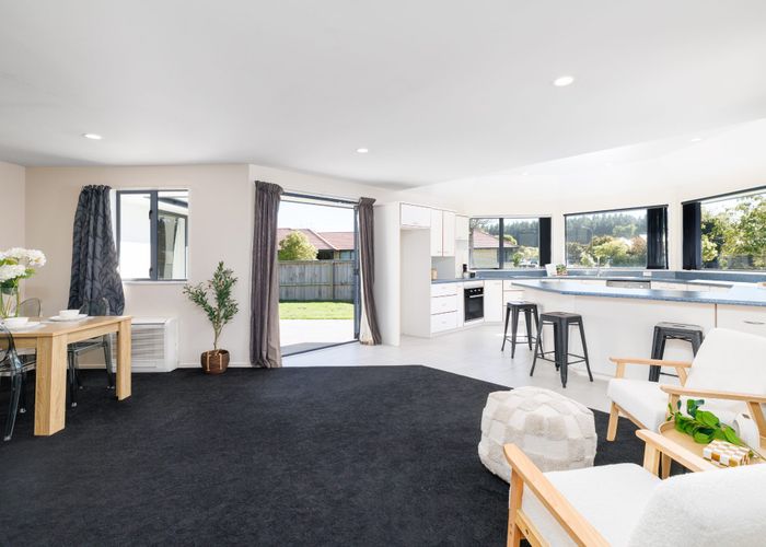  at 1 Courtfield Close, Parklands, Christchurch