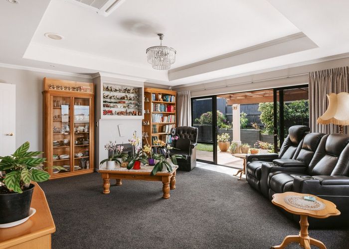  at 2 Brackenburn Drive, Ohauiti, Tauranga, Bay Of Plenty