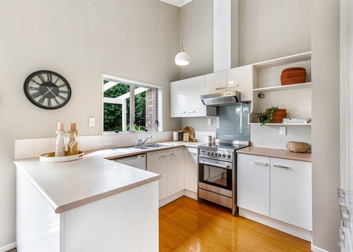  at 3 Meynell Court, Glen Eden, Auckland