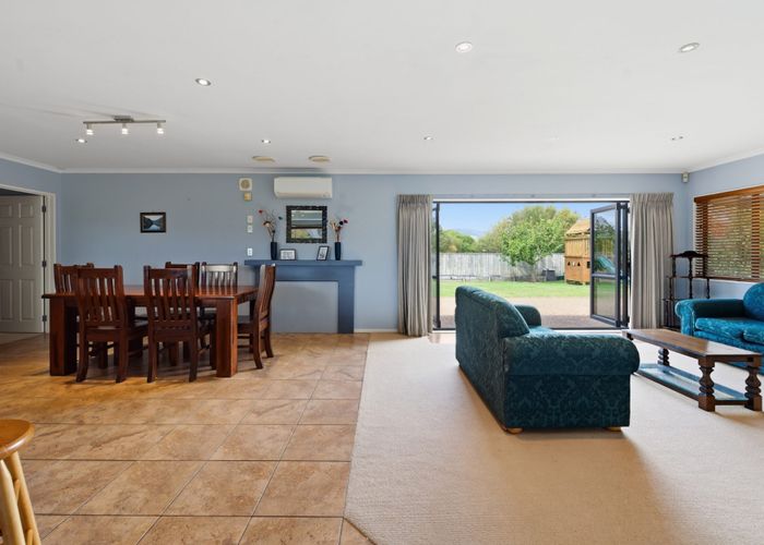  at 22 Holden Avenue, Holdens Bay, Rotorua, Bay Of Plenty