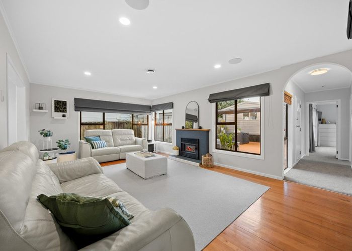  at 6 Banks Road, Mount Wellington, Auckland City, Auckland