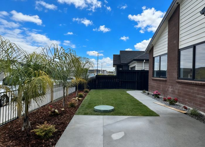  at 39 Tukutata Crescent, Milldale, Rodney, Auckland