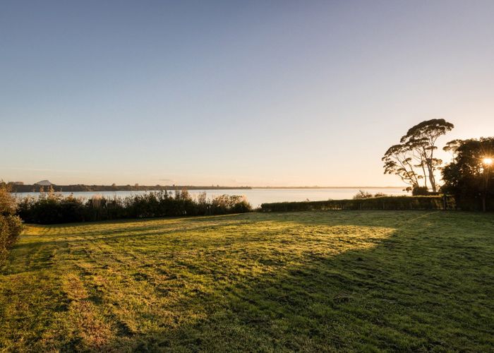  at 206 Ranginui Road, Welcome Bay, Tauranga, Bay Of Plenty