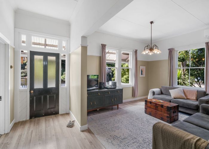  at 19 Hawkhurst Road, Lyttelton, Lyttelton