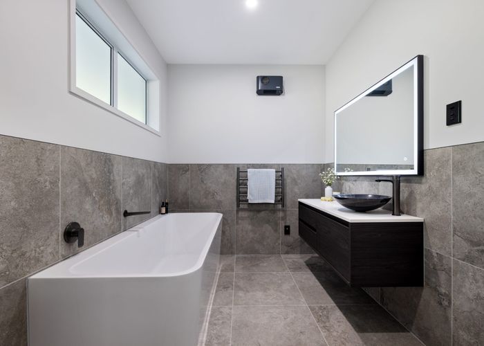  at 11a Ashgrove Terrace, Somerfield, Christchurch City, Canterbury