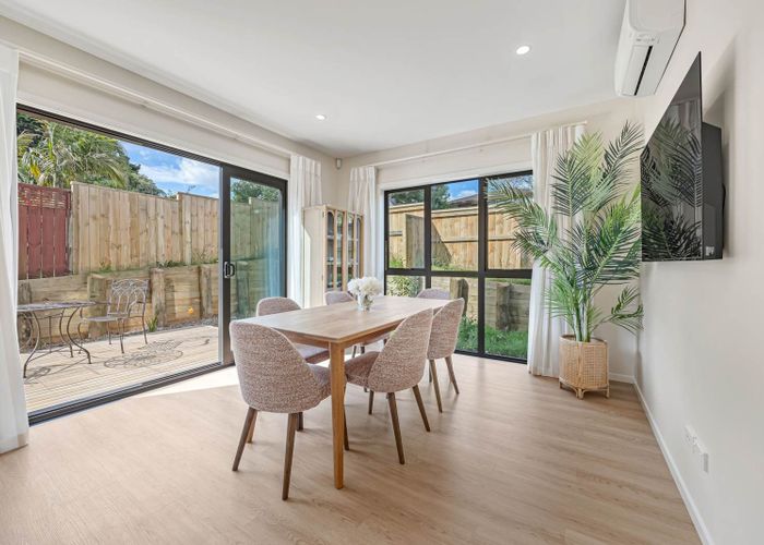 at 165B Everglade Drive, Totara Heights, Manukau City, Auckland