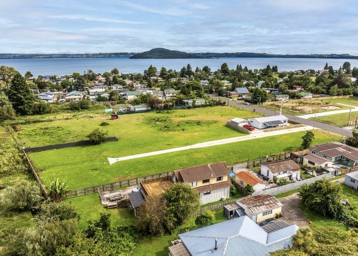  at 52A Robinson Avenue, Holdens Bay, Rotorua, Bay Of Plenty