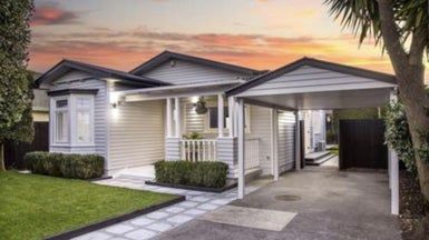  at 166 Point Chevalier Road, Point Chevalier, Auckland