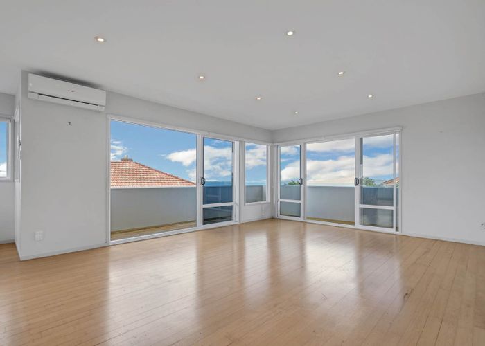  at 150 Aberdeen Road, Campbells Bay, Auckland