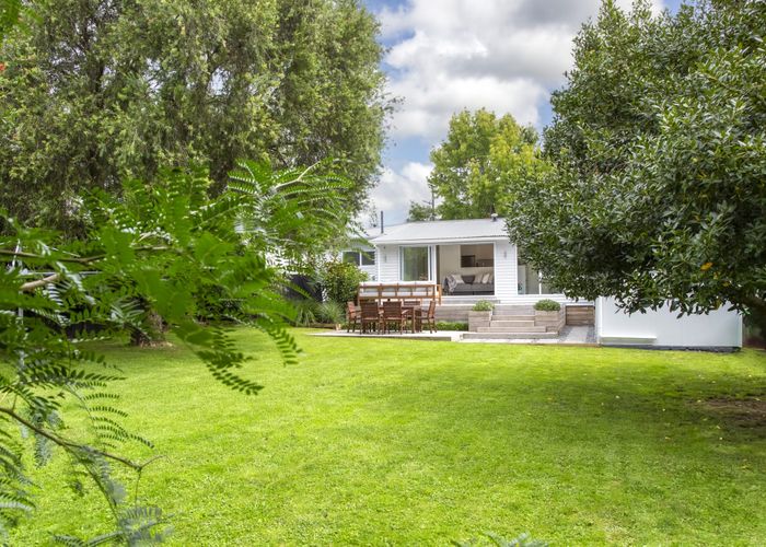  at 725 Te Atatu Road, Te Atatu Peninsula, Waitakere City, Auckland