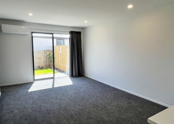  at 2/42 Sails Street, Papanui, Christchurch