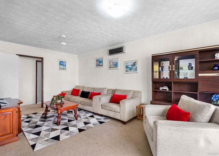  at 2/531 Weymouth Road, Weymouth, Auckland