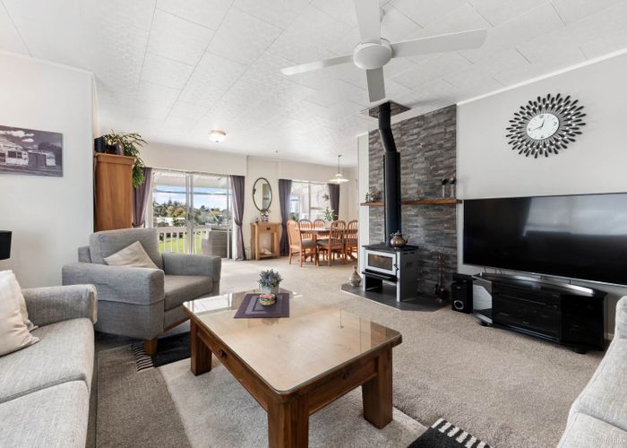  at 14 Annison Avenue, Glen Eden, Auckland