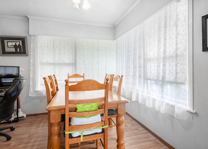  at 6 Takapu Street, Henderson, Auckland