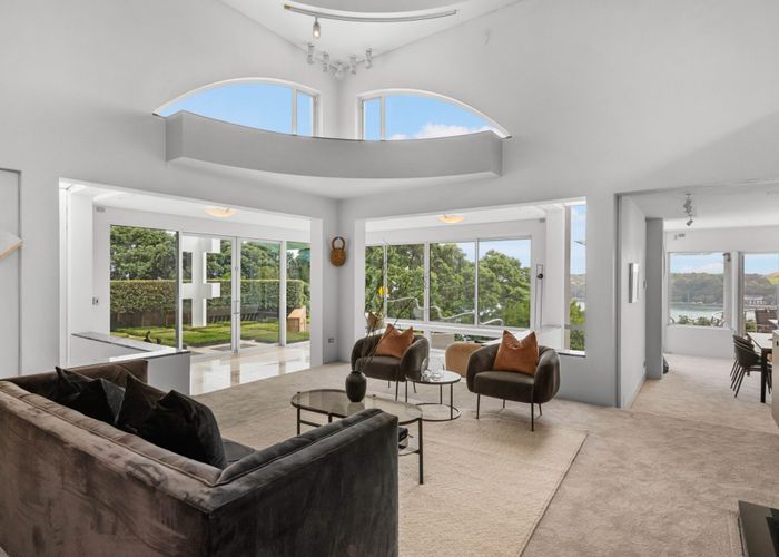  at 31 Paritai Drive, Orakei, Auckland