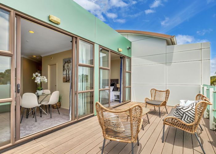  at 301/3 Morningside Drive, St Lukes, Auckland