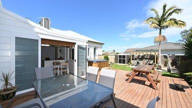  at 94 Nelson Crescent, Napier South, Napier