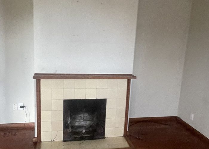  at 3 Evans Road, Glen Eden, Waitakere City, Auckland