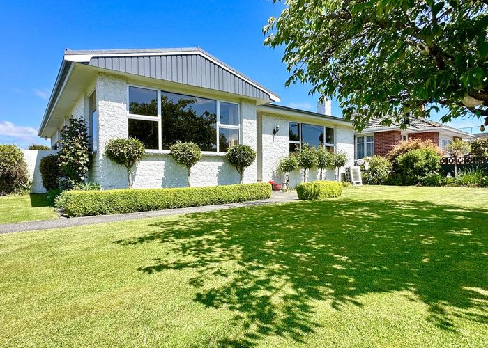  at 215 Bainfield Road, Waikiwi, Invercargill