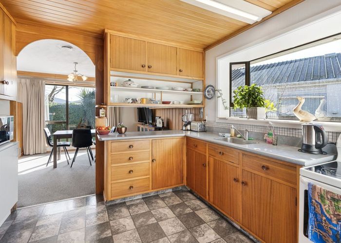  at 33a Larch Place, Casebrook, Christchurch City, Canterbury