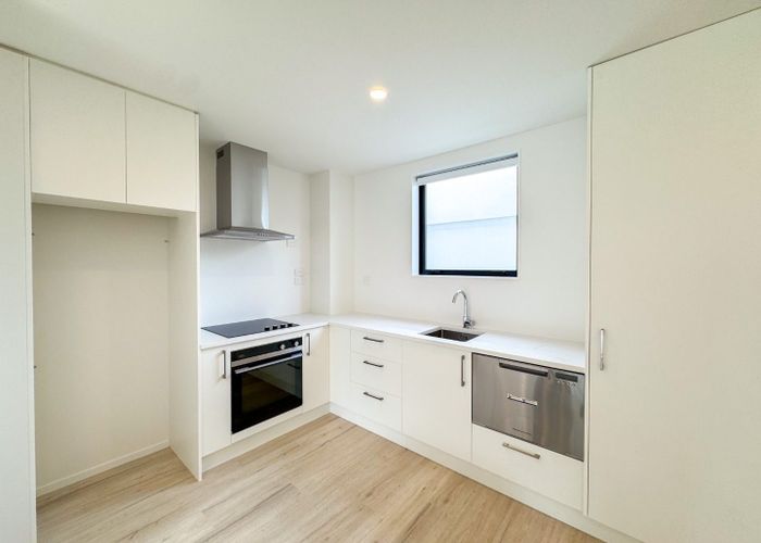  at 5/52 Taramea Street, Avondale, Auckland City, Auckland