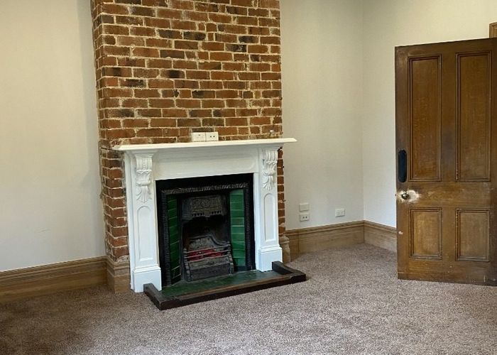  at 19 (downstairs)A Lonsdale Street, Belleknowes, Dunedin, Otago