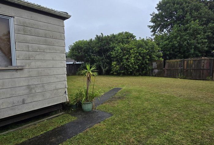  at 18 Burundi Avenue, Clendon Park, Manukau City, Auckland