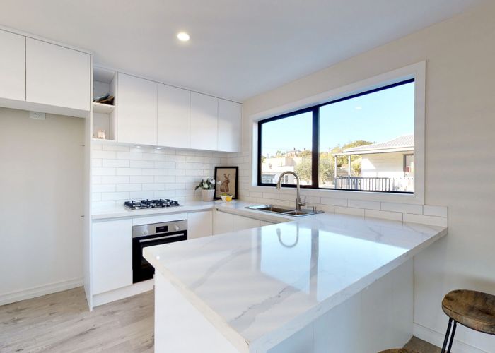  at 6/8 Knight Avenue, Mount Albert, Auckland