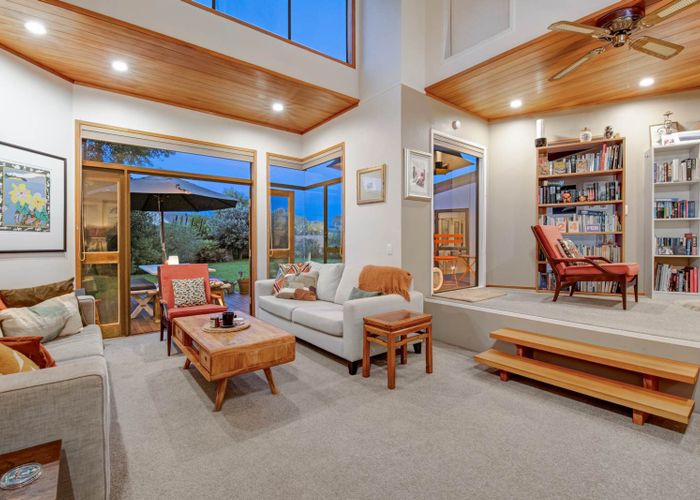  at 9 Glengarry Avenue, Manly, Rodney, Auckland