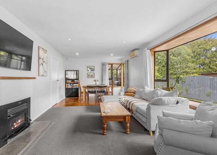  at 365 Avonhead Road, Avonhead, Christchurch City, Canterbury