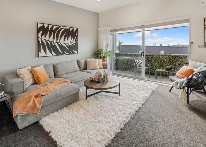  at 110/7 Kelvin Hart Drive, East Tamaki, Manukau City, Auckland