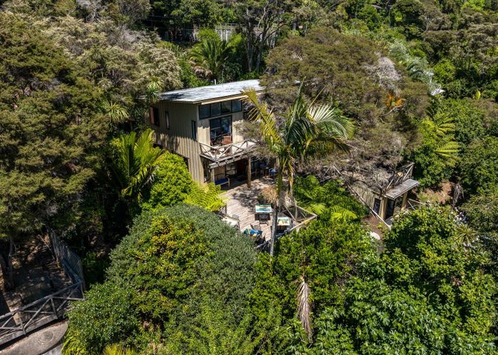  at 223-7 Ocean View Road, Oneroa, Waiheke Island, Auckland