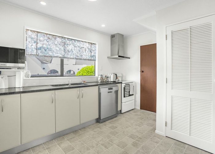  at 4 Mcenroe Grove, Naenae, Lower Hutt