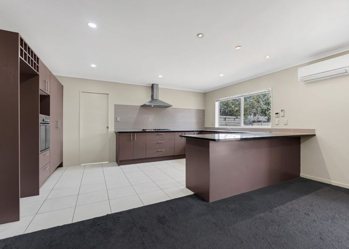  at 20 Bridgefield Crescent, Flat Bush, Manukau City, Auckland