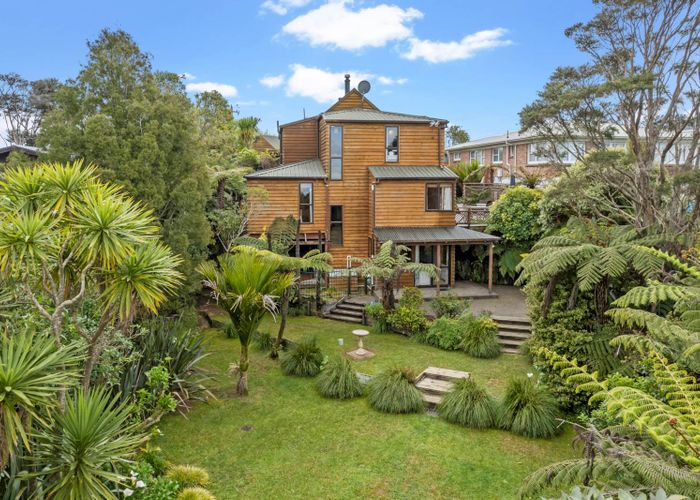  at 1064 Scenic Drive North, Swanson, Auckland