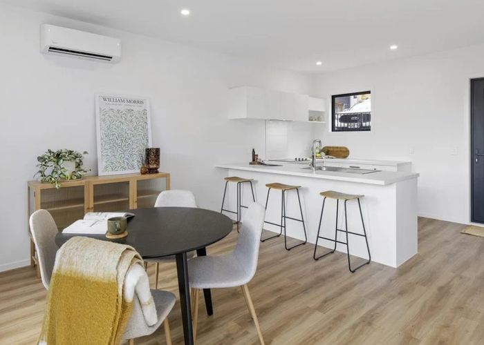  at 5/33 Raukawa Street, Stokes Valley, Lower Hutt, Wellington