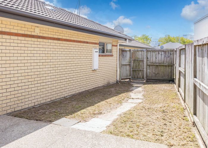  at 4/17 Beatty Street, Melville, Hamilton, Waikato